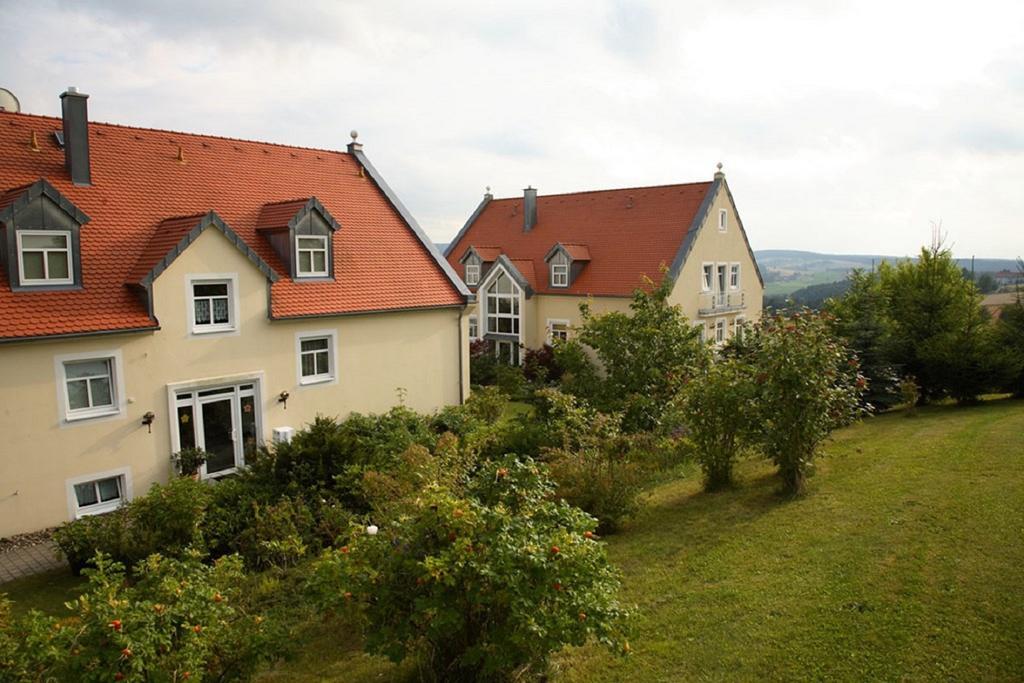 Auszeit - Ihr Sibyllenbad Gaestehaus Neualbenreuth Esterno foto